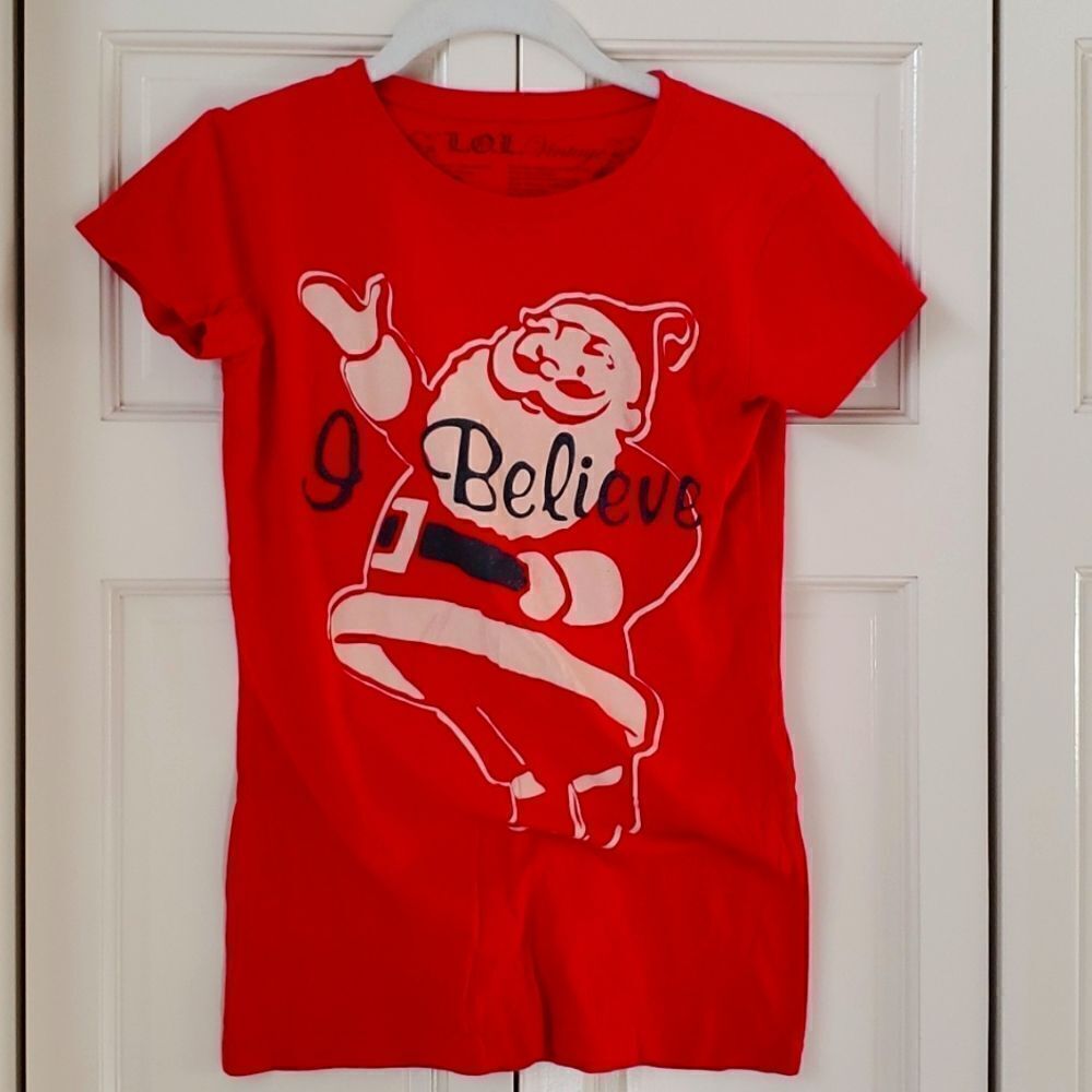 Holiday Shirt, %100 Cotton, Size M, Super Soft and Cute! NWOT!